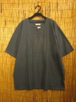 画像1: 一つボタン＊コットン素材＊ハーフスリーブ＊プルオーバー＊２ＸＬ 