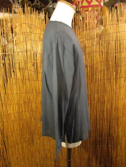画像2: 無地＊薄手＊コットン素材＊長袖＊プルオーバー＊ＸＬ