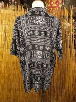 画像3: ラムナミプリント＊レーヨン素材＊マオカラー＊半袖＊プルオーバー＊２XＬ
