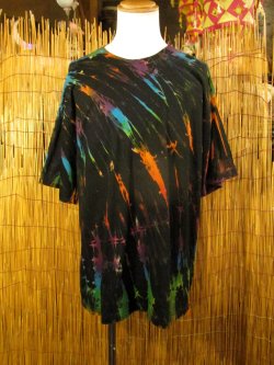 画像1: 黒色ベース＊タイダイ染め＊コットン素材＊半袖＊Ｔシャツ＊２ＸＬ