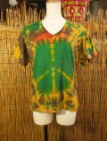 タイダイ染め＊コットン素材＊Ｖネック＊半袖＊Ｔシャツ