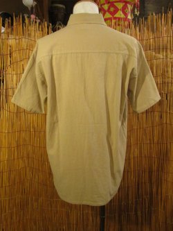 画像3: 無地＊コットン素材＊ココナッツボタン＊半袖＊シャツ ＊Ｌ