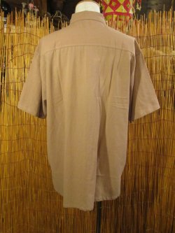 画像3: 無地＊コットン素材＊ココナッツボタン＊半袖＊シャツ ＊ＸＬ