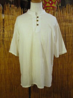 画像1: 三つボタン＊薄手＊コットン素材＊半袖＊プルオーバー＊ＸＬ 