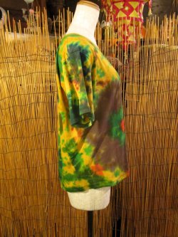 画像2: タイダイ染め＊コットン素材＊Ｖネック＊半袖＊Ｔシャツ