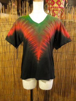 画像1: タイダイ染め＊コットン素材＊Ｖネック＊半袖＊Ｔシャツ