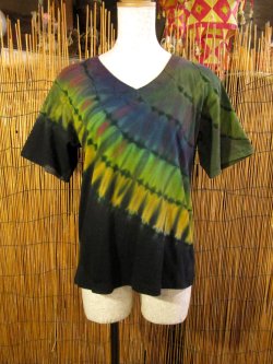 画像1: タイダイ染め＊コットン素材＊Ｖネック＊半袖＊Ｔシャツ