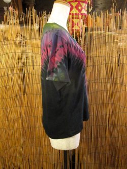画像2: タイダイ染め＊コットン素材＊Ｖネック＊半袖＊Ｔシャツ