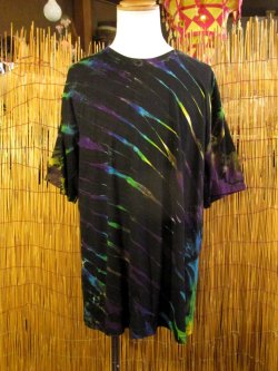 画像1: 黒色ベース＊タイダイ染め＊コットン素材＊半袖＊Ｔシャツ＊２ＸＬ