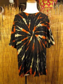 画像1: 黒色ベース＊タイダイ染め＊コットン素材＊半袖＊Ｔシャツ＊２ＸＬ