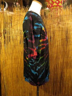 画像2: 黒色ベース＊タイダイ染め＊コットン素材＊半袖＊Ｔシャツ＊２ＸＬ