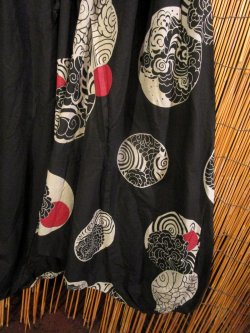 画像2: 黒色＋和風プリント＊切り替え＊コットン素材＊ふんわり＊サルエルパンツ