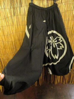 画像3: 黒色＋和風プリント＊切り替え＊コットン素材＊ふんわり＊サルエルパンツ