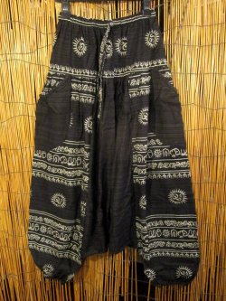 画像1: ラムナミプリント＊コッン素材＊モモンガ風＊ふんわり＊サルエルパンツ