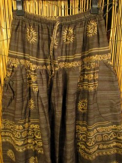 画像2: ラムナミプリント＊コッン素材＊モモンガ風＊ふんわり＊サルエルパンツ