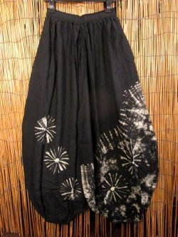 画像1: モノトーンタイダイ染め＊レーヨン素材＊ゆったりシルエット＊ビッグアラジンパンツ＊バルーンパンツ