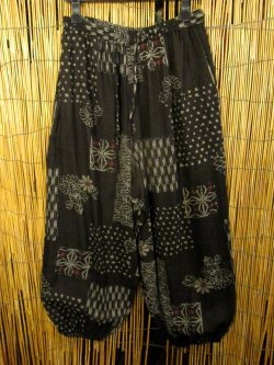 画像1: 粗織り＊コットン素材＊和風プリント＊もんぺ風＊アラジンパンツ 