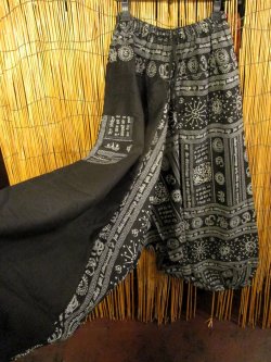 画像3: 黒色＋和風プリント＊切り替え＊コットン素材＊ふんわり＊サルエルパンツ