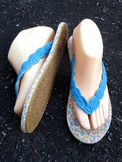 画像3: 【２４・５ｃｍ〜２５ｃｍ】レトロ調＊小花プリント＊ビーチサンダル