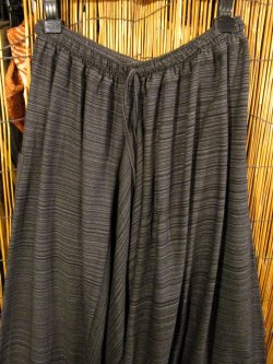 画像2: 二色の糸＊コッン素材＊シンプル＊ふんわり＊サルエルパンツ