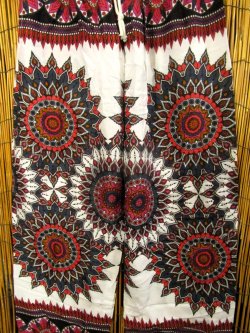 画像3: 曼荼羅風プリント＊レーヨン素材＊すっきり＊アラジンパンツ＊タイパンツ