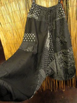 画像3: 黒色＋和風プリント＊切り替え＊コットン素材＊ふんわり＊サルエルパンツ