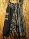 黒色＋和風プリント＊切り替え＊コットン素材＊ふんわり＊サルエルパンツ