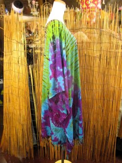 画像2: タイダイ染め＊レーヨン素材＊ゆったりサイズ＊フリンジ＊ポンチョ