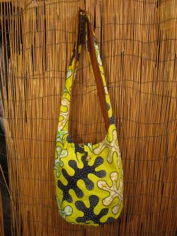 画像1: パーニュ生地＊アフリカンプリント＊ショルダーバッグ