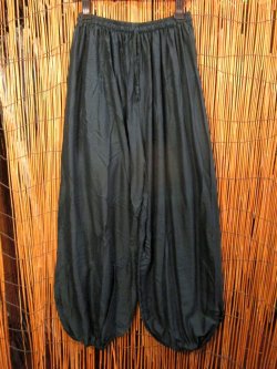 画像1: 無地＊レーヨン素材＊ふんわり＊アラジンパンツ