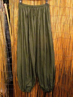 画像1: 無地＊レーヨン素材＊ふんわり＊アラジンパンツ