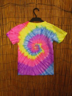 画像2: 【１３０ｃｍ】キッズサイズ＊タイダイ染め＊コットン素材＊半袖＊Ｔシャツ