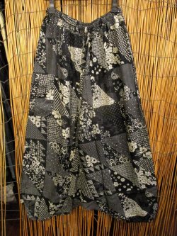 画像1: 和風プリント＊レーヨン素材＊ふんわり＊サルエルパンツ