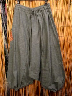 画像1: パッチポケット付き＊コットン素材＊ふんわり＊サルエルパンツ