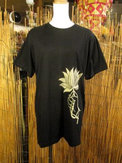 画像1: 黒色＊コットン素材＊抜染プリント＊ロータス＊半袖＊Ｔシャツ＊Ｌ