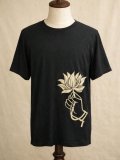 黒色＊コットン素材＊抜染プリント＊ロータス＊半袖＊Ｔシャツ＊ＸＬ