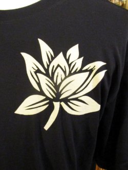 画像3: 黒色＊コットン素材＊抜染プリント＊ロータス＊半袖＊Ｔシャツ＊ＸＬ