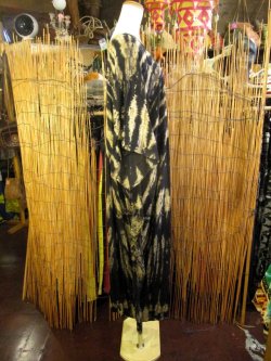 画像3: モノトーンタイダイ染め＊レーヨン素材＊ゆったりサイズ＊ポンチョ風＊マキシ丈＊ワンピース