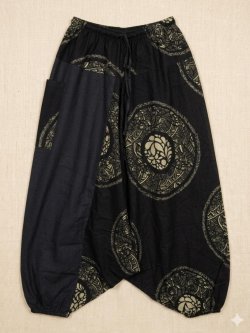 画像1: 黒色＋和風プリント＊切り替え＊コットン素材＊ふんわり＊サルエルパンツ