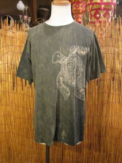 画像2: ストーンウォッシュ加工＊コットン素材＊ウミガメ＊ハンドペイント＊半袖Ｔシャツ＊ＸＬ