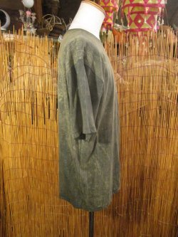 画像3: ストーンウォッシュ加工＊コットン素材＊ウミガメ＊ハンドペイント＊半袖Ｔシャツ＊ＸＬ