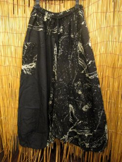 画像1: 黒色＋和風プリント＊切り替え＊コットン素材＊ふんわり＊サルエルパンツ