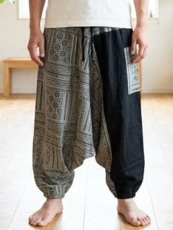画像1: 黒色＋和風プリント＊切り替え＊コットン素材＊ふんわり＊サルエルパンツ