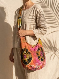 画像1: タイダイ染め＊コットン素材＊ショルダーバッグ