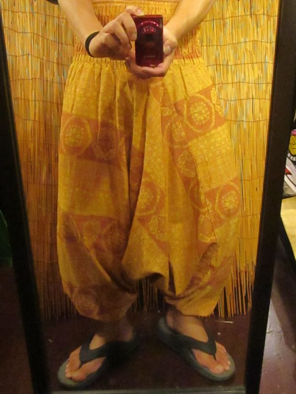 サルエルパンツ