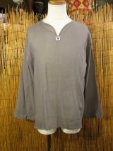画像: 無地＊薄手＊コットン素材＊長袖＊プルオーバー＊ＸＬ