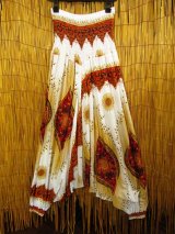 画像: 白色ベース＊アジアンプリント＊レーヨン素材＊２ＷＡＹ＊サルエルパンツ 