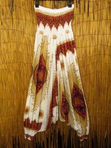 画像: 白色ベース＊アジアンプリント＊レーヨン素材＊２ＷＡＹ＊サルエルパンツ 