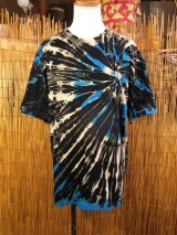 画像: 黒色ベース＊タイダイ染め＊コットン素材＊半袖＊Ｔシャツ＊ＸＬ