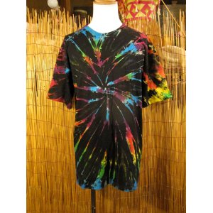 画像: 黒色ベース＊タイダイ染め＊コットン素材＊半袖＊Ｔシャツ＊ＸＬ